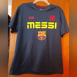 MENS LIONEL MESSI #10 SOCCER JERSEY. SIZE LARGE EUC